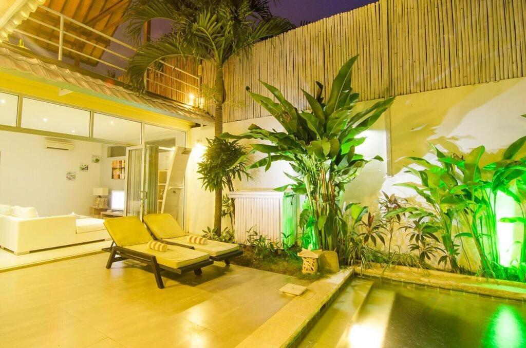 Villa Maya Seminyak Buitenkant foto
