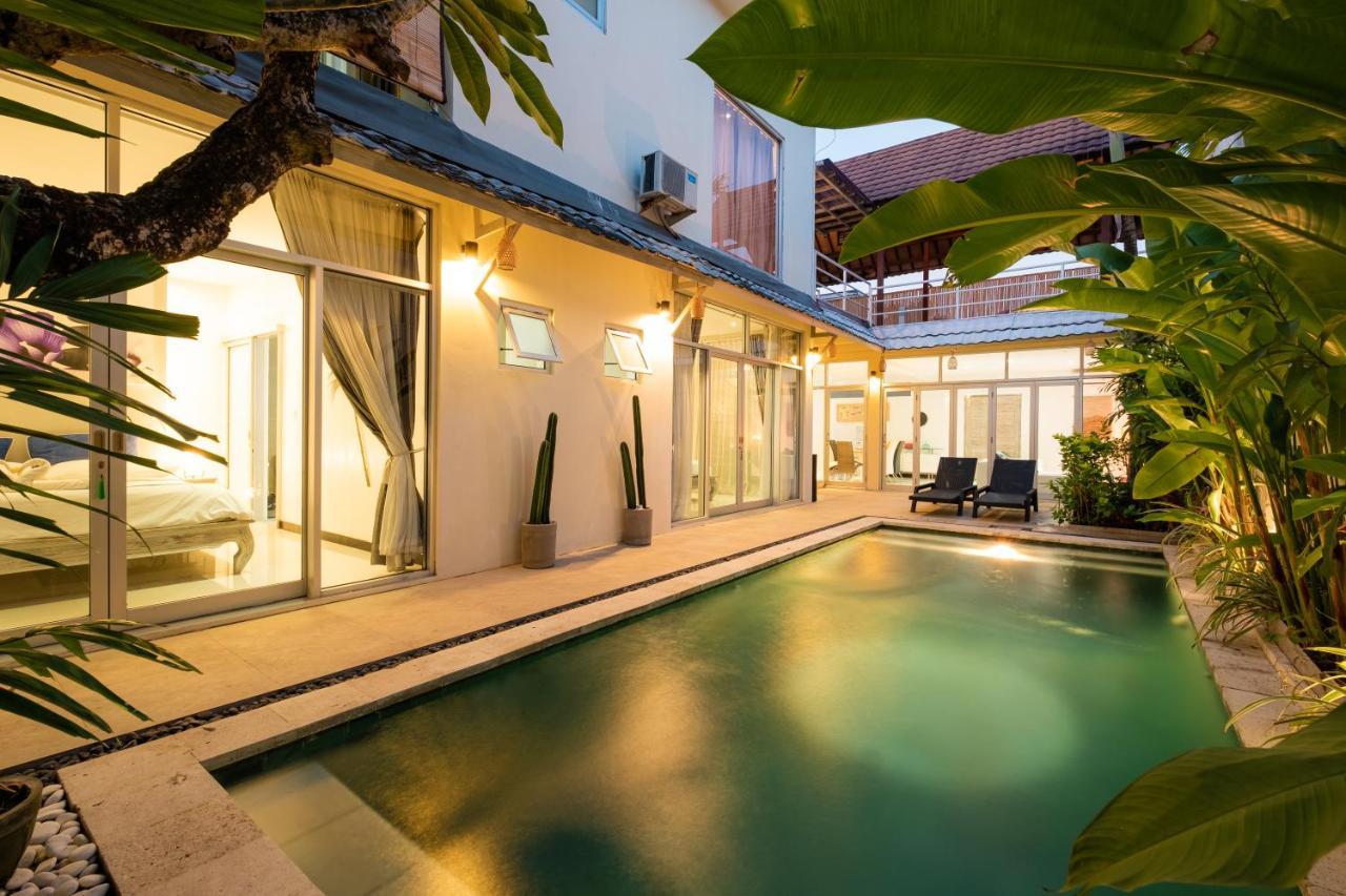 Villa Maya Seminyak Buitenkant foto